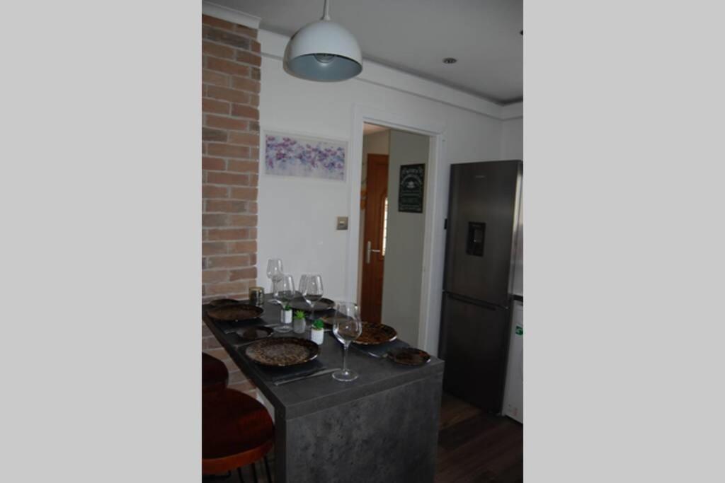 Creag Mhor Self Catering Holiday Apartment Aberfoyle  Extérieur photo