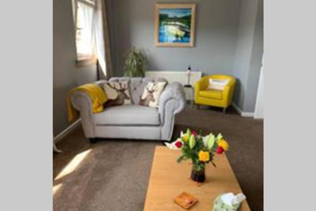 Creag Mhor Self Catering Holiday Apartment Aberfoyle  Extérieur photo