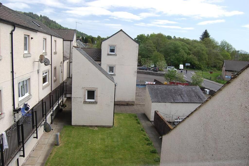Creag Mhor Self Catering Holiday Apartment Aberfoyle  Extérieur photo
